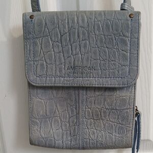 Y2K American Leather & Co. Croc Embossed Crossbody & Matching Wallet